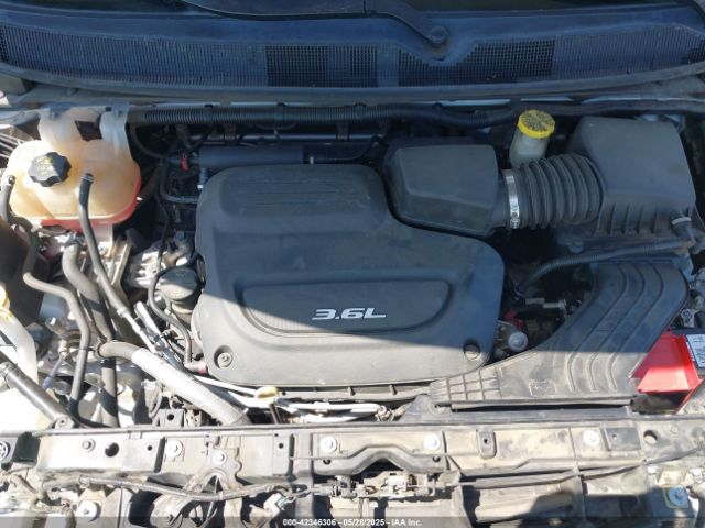 2017 CHRYSLER PACIFICA 2C4RC1CG0HR747841 Photo 9