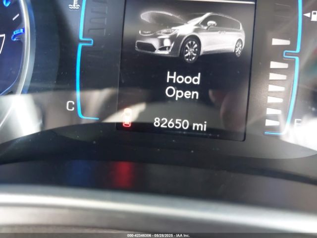 2C4RC1CG0HR747841 Chrysler 2017