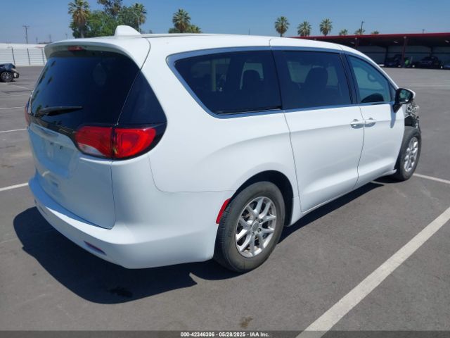 2017 CHRYSLER PACIFICA 2C4RC1CG0HR747841 Photo 3