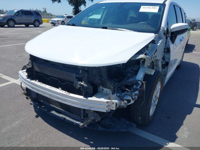2017 CHRYSLER PACIFICA 2C4RC1CG0HR747841 Photo 5