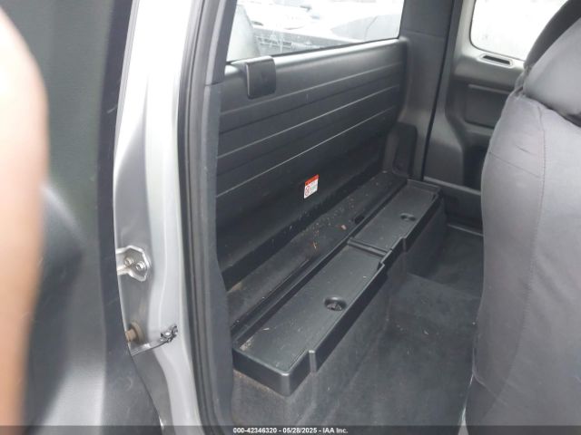 5TFRX5GN6HX076326 Toyota Tacoma Sr