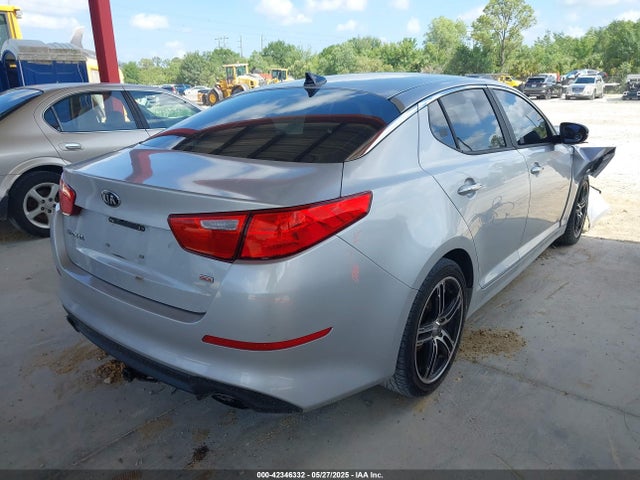 5XXGM4A79EG320493 KIA Optima Lx
