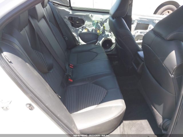 4T1B11HK3KU736410 Toyota CAMRY SE
