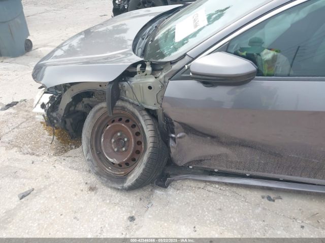 19XFC2F53HE014090 Honda Civic Lx