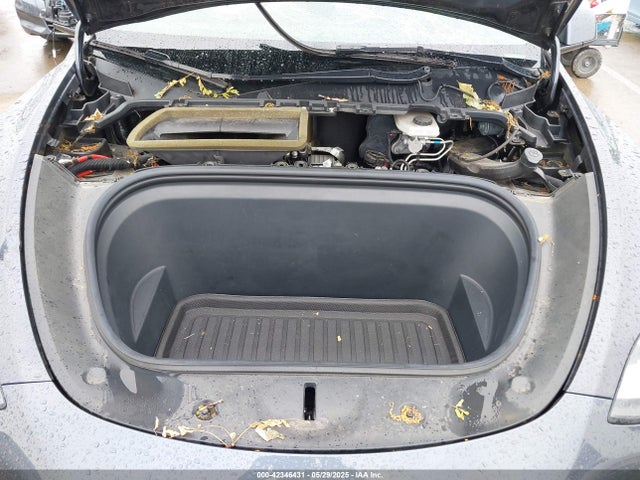2021 TESLA MODEL Y 5YJYGDEE5MF175295 Photo 9