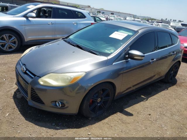 1FADP3N28EL355471 Ford Focus Titanium