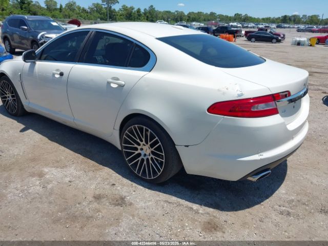 2009 JAGUAR XF SAJWA05B09HR06215 Photo 2
