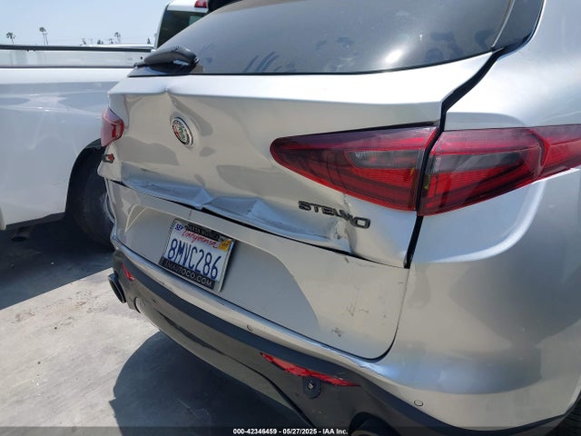 Alfa Romeo 2019 2019 ZASPAKBN8K7C49471 Image 12
