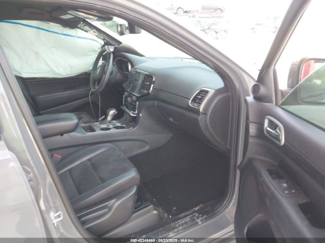 1C4RJEAGXKC851107 Jeep Grand Cherokee Altitude 4x2