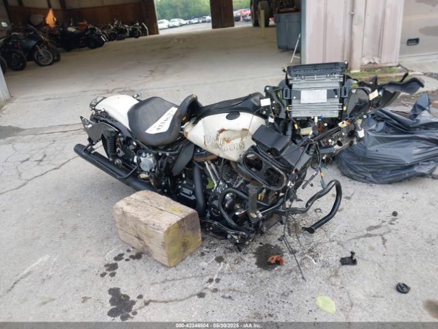 2023 HARLEY-DAVIDSON FLTRXST 1HD1ACL17PB646995