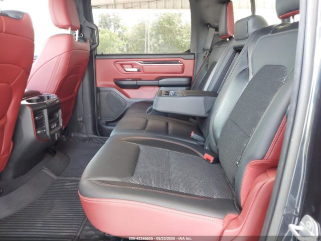 2019 RAM 1500 1C6SRFLT1KN560260 Photo 7