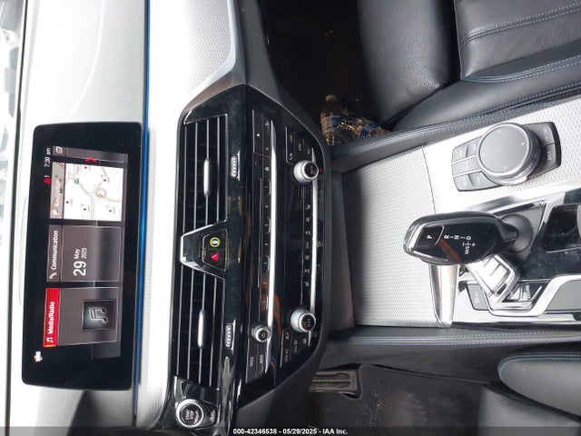 WBAJE5C56KG919292 BMW 2019