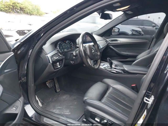 WBAJE5C56KG919292 BMW 2019