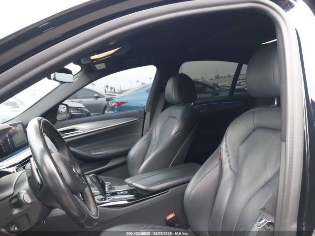 WBAJE5C56KG919292 BMW 2019