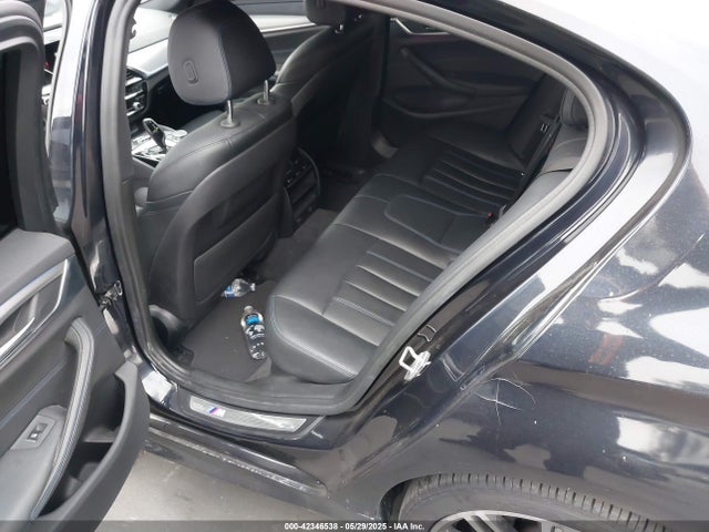 WBAJE5C56KG919292 BMW 2019