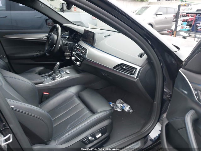 WBAJE5C56KG919292 BMW 2019