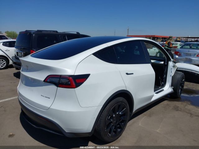 5YJYGDEE9MF158242 Tesla 2021