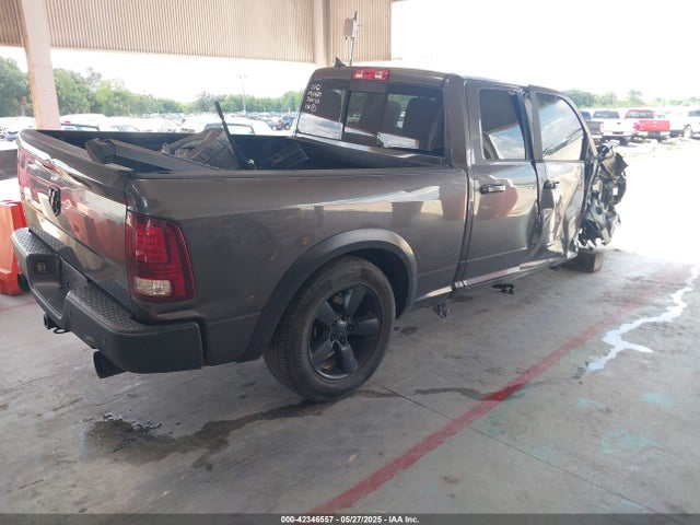 1C6RR6GT6KS676712 RAM 1500 Classic Warlock  4x2 6'4 Box