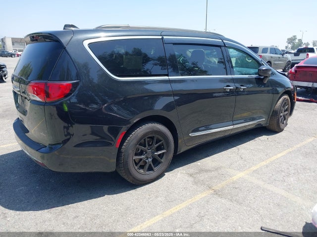 2C4RC1BG6HR576787 Chrysler Pacifica Touring-l