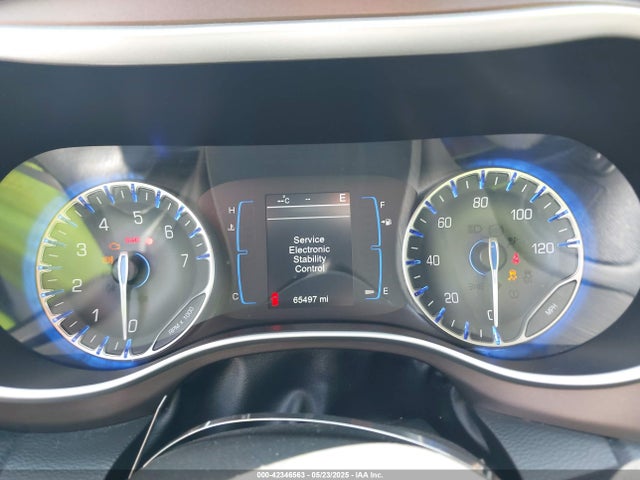 2C4RC1BG6HR576787 Chrysler Pacifica Touring-l