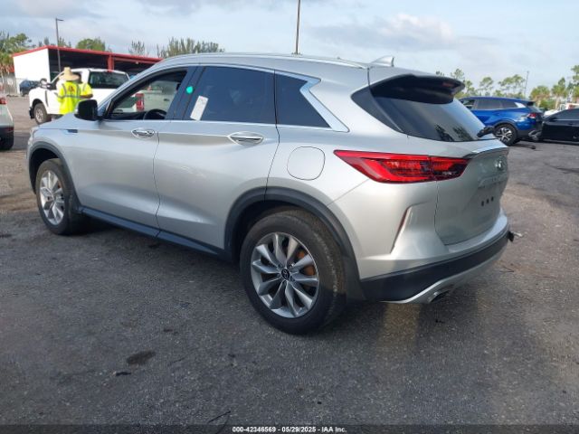 2021 INFINITI QX50 3PCAJ5BA7MF105890 Photo 2