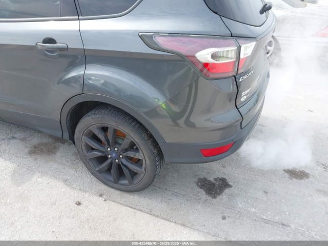 1FMCU9GD5HUA15334 Ford ESCAPE SE