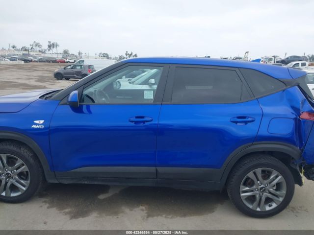 KNDEPCAA9M7076887 KIA Seltos Lx