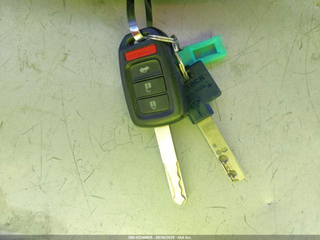 2HGFC2F52JH513765 Honda Civic Lx