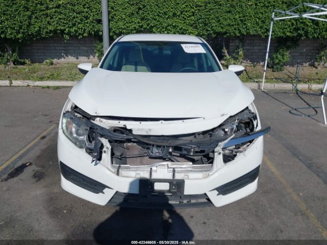 2HGFC2F52JH513765 Honda Civic Lx