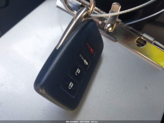 JTHBW1GG1E2068009 Lexus ES 300H