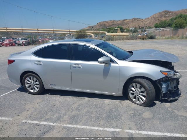 JTHBW1GG1E2068009 Lexus ES 300H