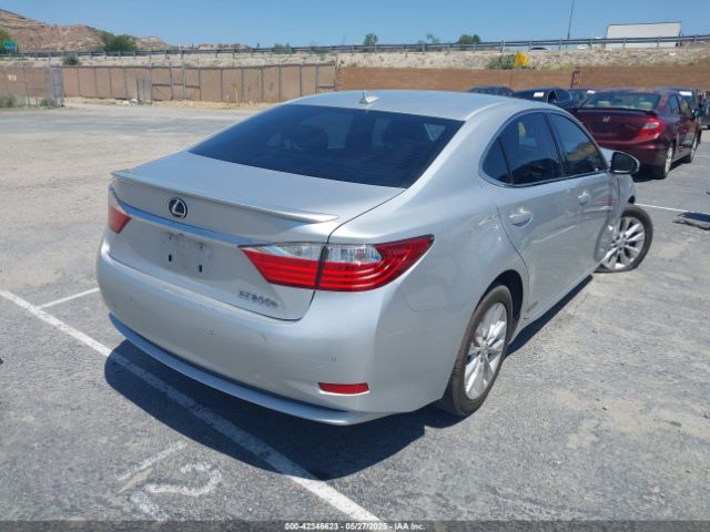 JTHBW1GG1E2068009 Lexus ES 300H