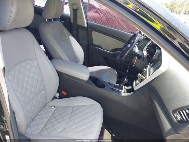 5XXGR4A63EG347827 KIA Optima Sxl Turbo