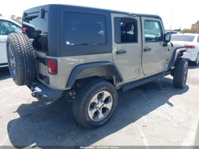 1C4BJWDG3JL809752 Jeep Wrangler Jk Unlimited Sport S 4x4