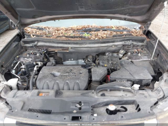 2016 MITSUBISHI OUTLANDER JA4AD3A39GZ047742 Photo 9