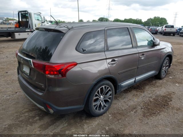 2016 MITSUBISHI OUTLANDER JA4AD3A39GZ047742 Photo 3