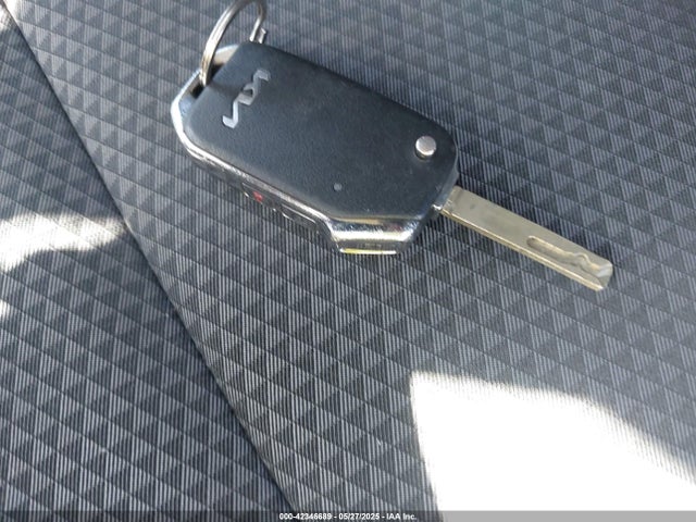 KNDJ23AU9P7895698 KIA mpi nu