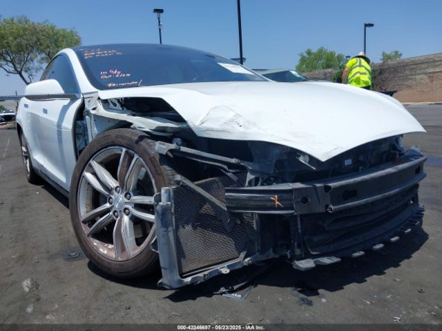 2014 TESLA MODEL S 5YJSA1H17EFP40534 Photo 5