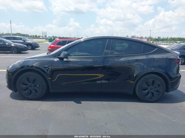 7SAYGDEE6SA350229 Tesla Model Y
