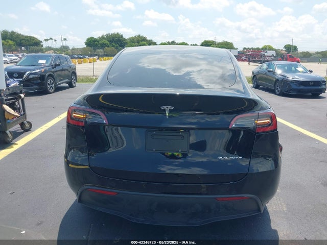 7SAYGDEE6SA350229 Tesla Model Y