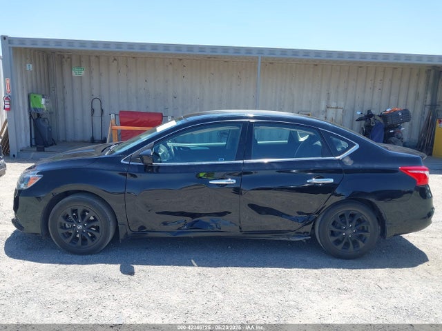 3N1AB7AP8JY246825 Nissan 2018