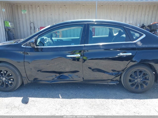 3N1AB7AP8JY246825 Nissan 2018