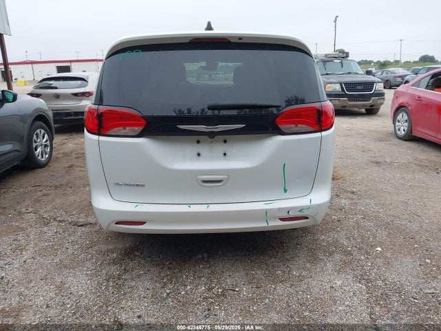 Chrysler Voyager Lx 2023 2C4RC1CG1PR516123 Image 16