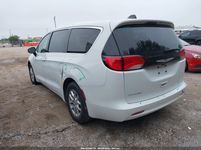 Chrysler Voyager Lx 2023 2C4RC1CG1PR516123 Image 3