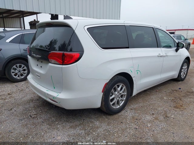 Chrysler Voyager Lx 2023 2C4RC1CG1PR516123 Image 4