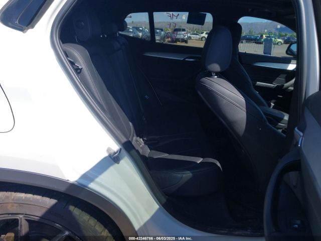2018 BMW X2 WBXYJ5C34JEF69883 Photo 7