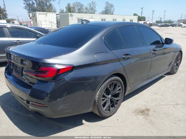 WBA53BH09NWX79252 BMW 530I
