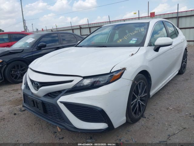 2021 TOYOTA CAMRY 4T1G11AK8MU571957 Photo 1