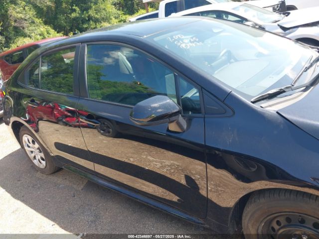 5YFB4MDE8SP285503 Toyota COROLLA LE