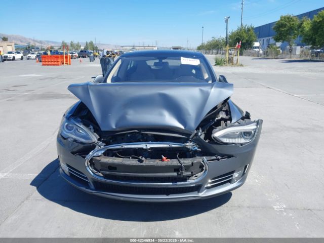 5YJSA1H17EFP33910 Tesla Model S P85